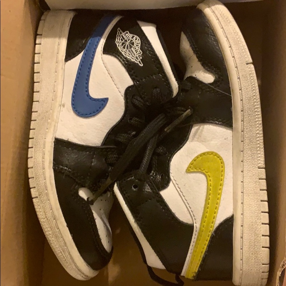 Jordan 1Mid BP